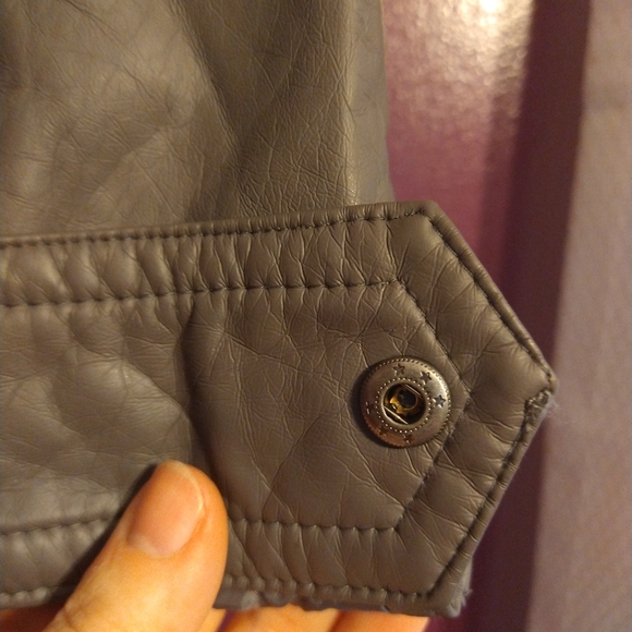 Urbanology Large Faux Leather Coat with hood - Picture 15 of 16